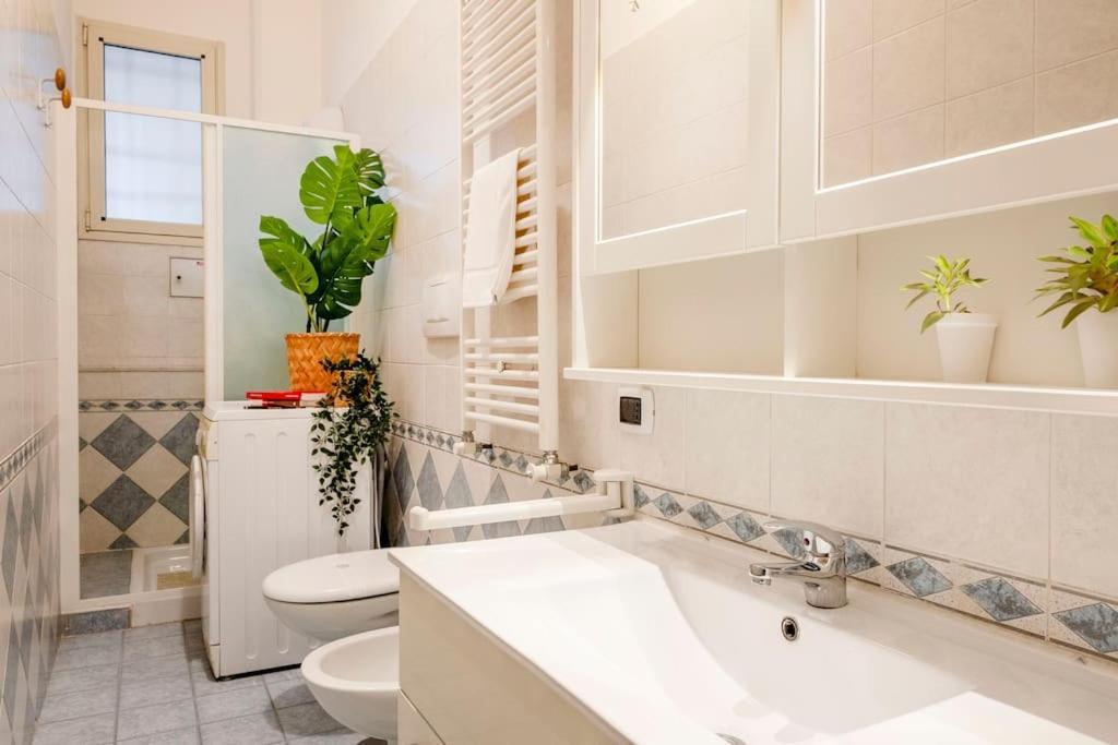 Oasi Corso Italia Apartment Bari Ngoại thất bức ảnh