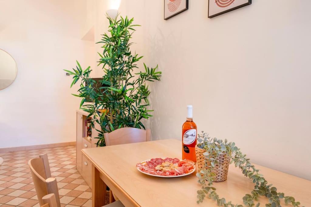 Oasi Corso Italia Apartment Bari Ngoại thất bức ảnh